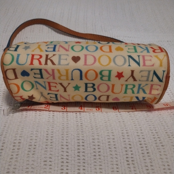Vintage Dooney & Bourke Multicolor Mini Barrel Bag - Picture 3 of 13